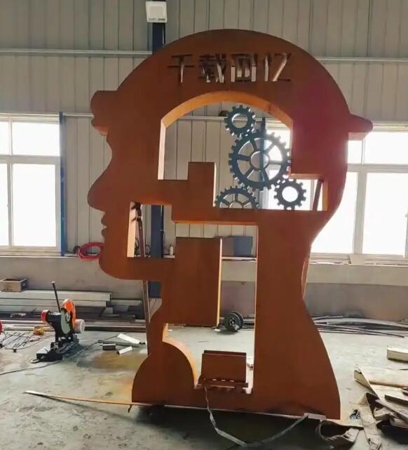 谢通门加工实景