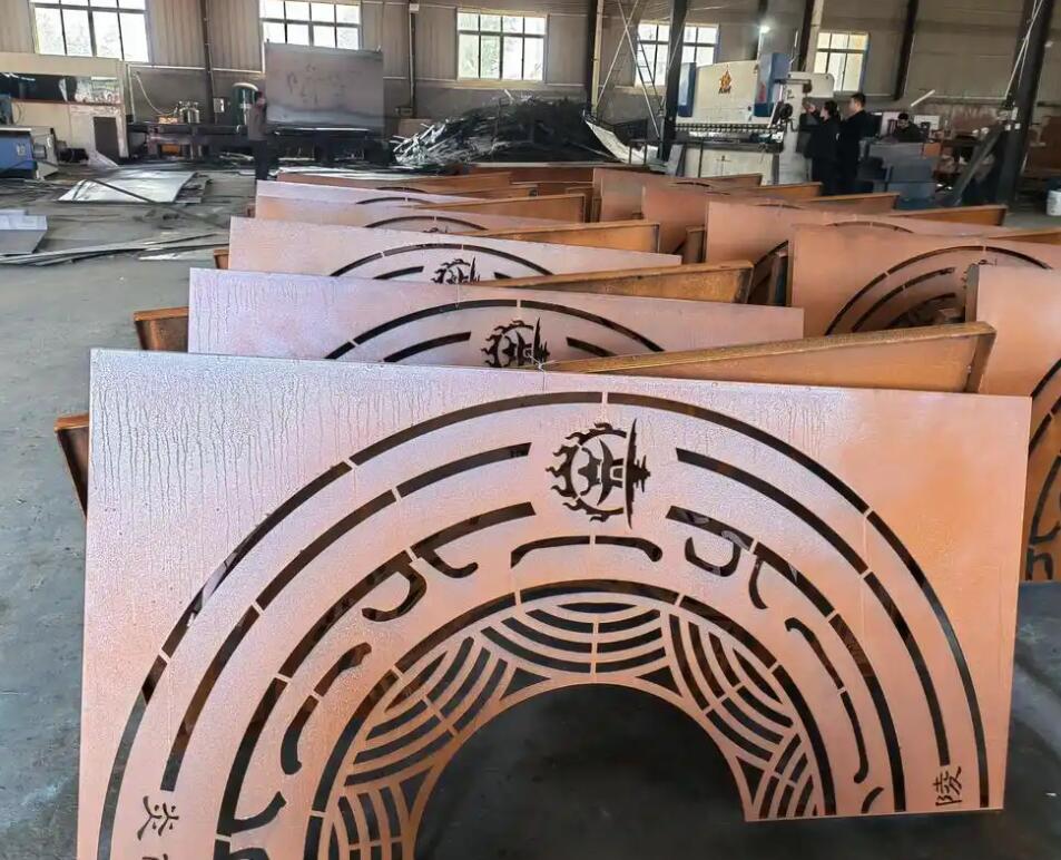 谢通门加工实景