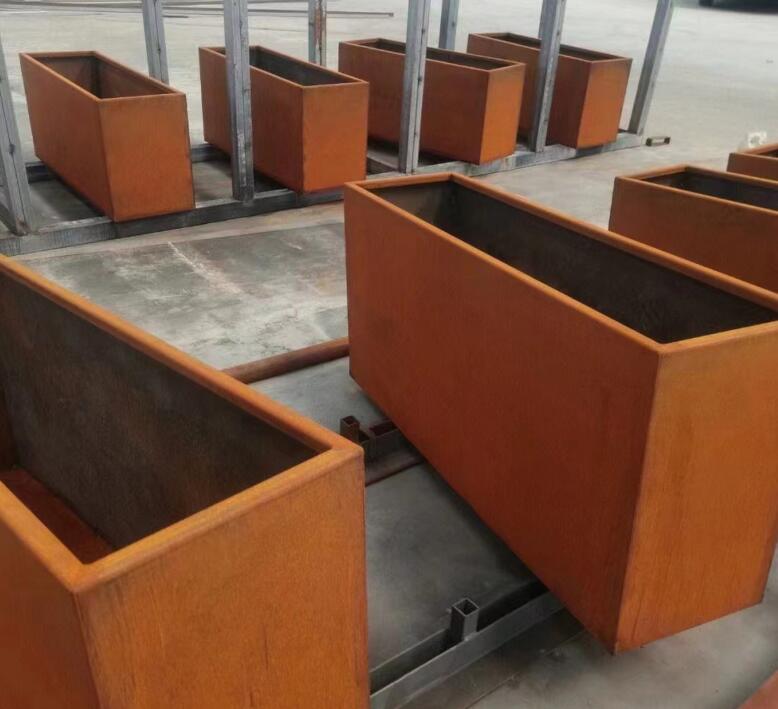 谢通门耐候钢花箱