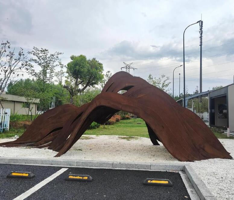 谢通门耐候钢板造型