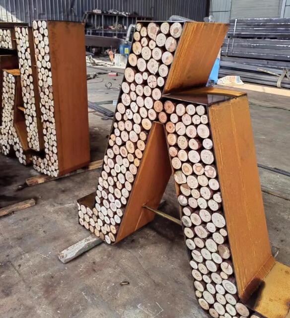 谢通门加工实景